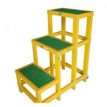 XNM Fiberglass Insulated Stool XAM6544 – Electrical Safety Stool for High-Voltage Environments