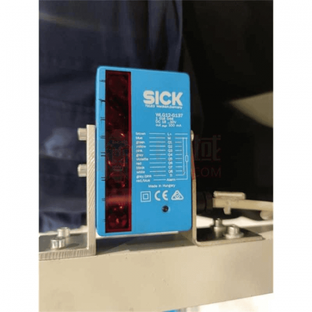 SICK WLG12-G137 Switch-Type Automated Grating Sensor – Precision Detection for Industrial Automation